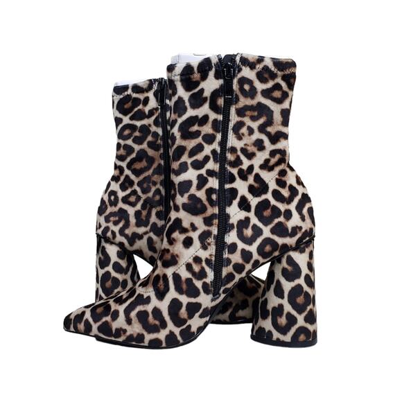 Steve Madden Womens 7.5 Valyant Pointed Toe Velvet Leopard Bootie NEW - Picture 6 of 11